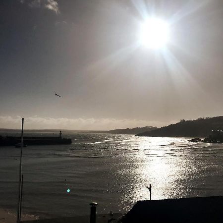 Modern Studio Apartment With Stunning Views! St Ives Exteriör bild
