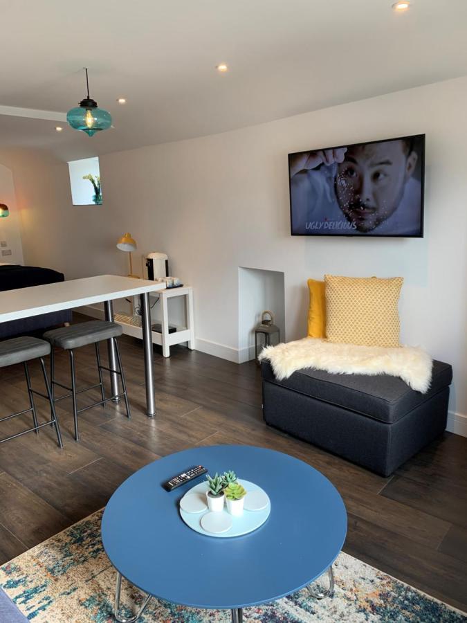 Modern Studio Apartment With Stunning Views! St Ives Exteriör bild