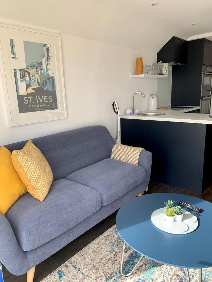 Modern Studio Apartment With Stunning Views! St Ives Exteriör bild