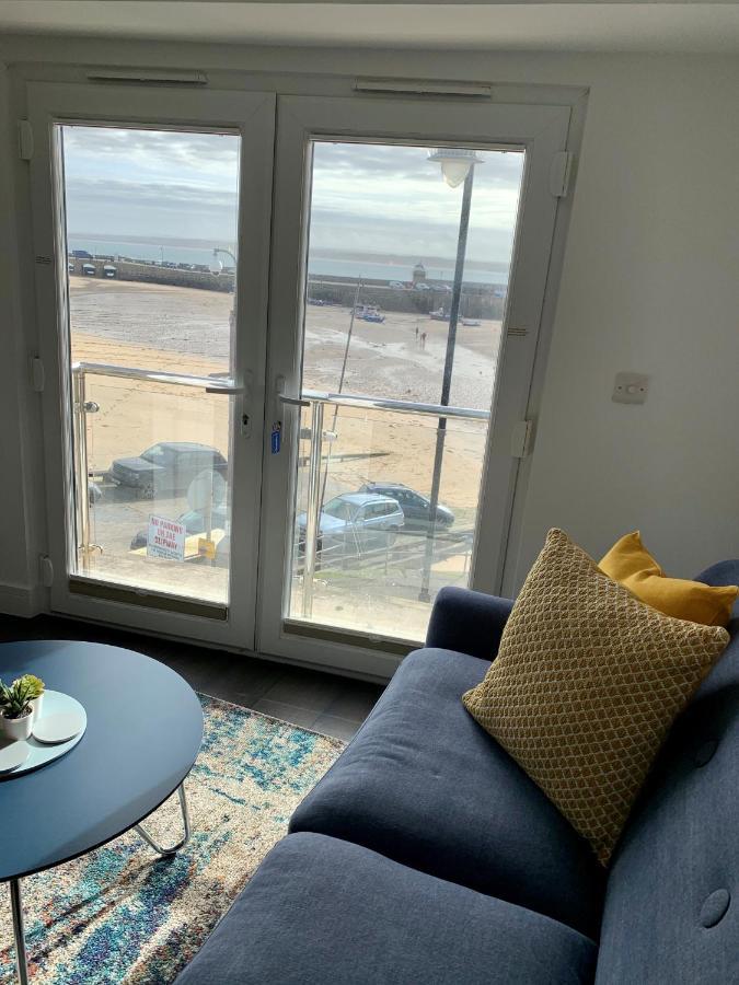 Modern Studio Apartment With Stunning Views! St Ives Exteriör bild